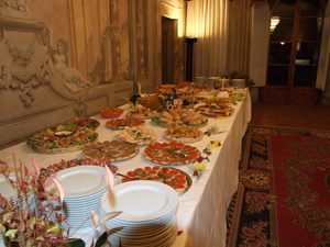 LEONARDO CATERING