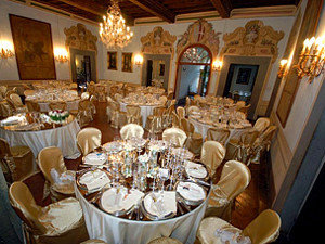 DEL CARLO CATERING